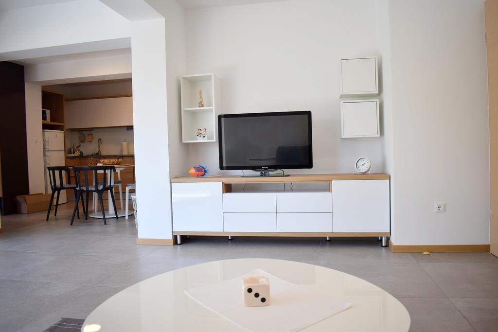 Luxury Apartments Adria Malinska Buitenkant foto